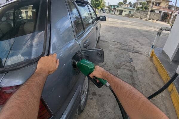 First-person view: fill up the tank